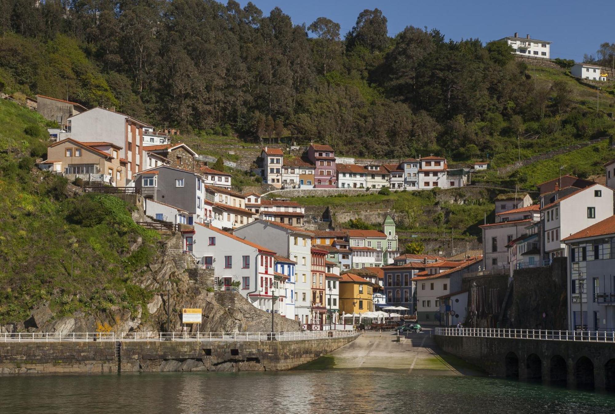 Camping L'Amuravela Cudillero Buitenkant foto